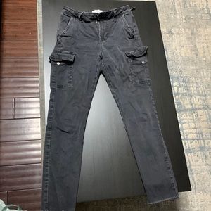 FOREVER 21 black cargo jeans. Size 25